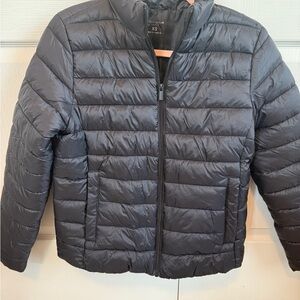 Primark Black Puffer Jacket Lightweight Design with Pockets